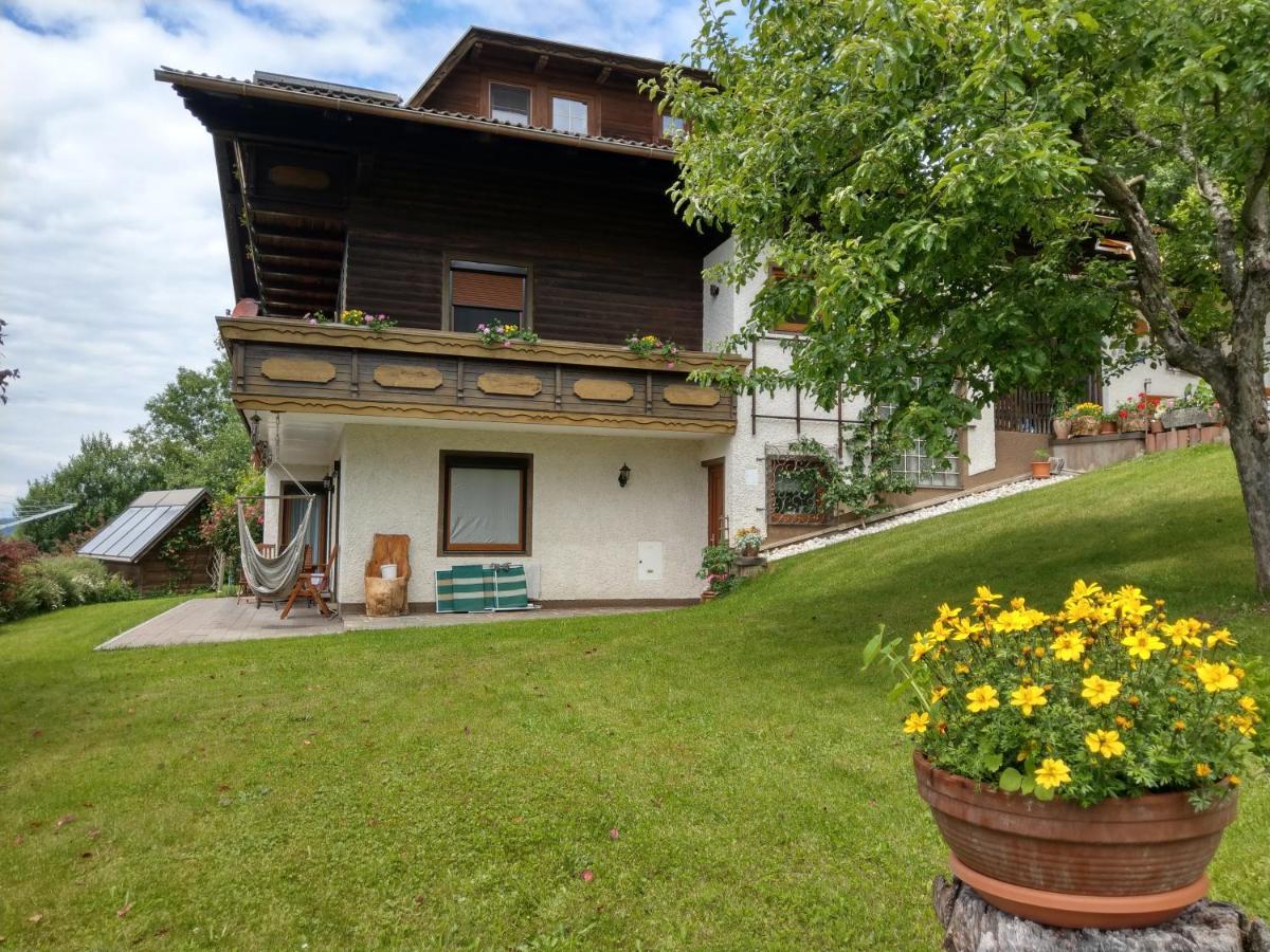 Ferienwohnungen Eggarter Fresach ภายนอก รูปภาพ