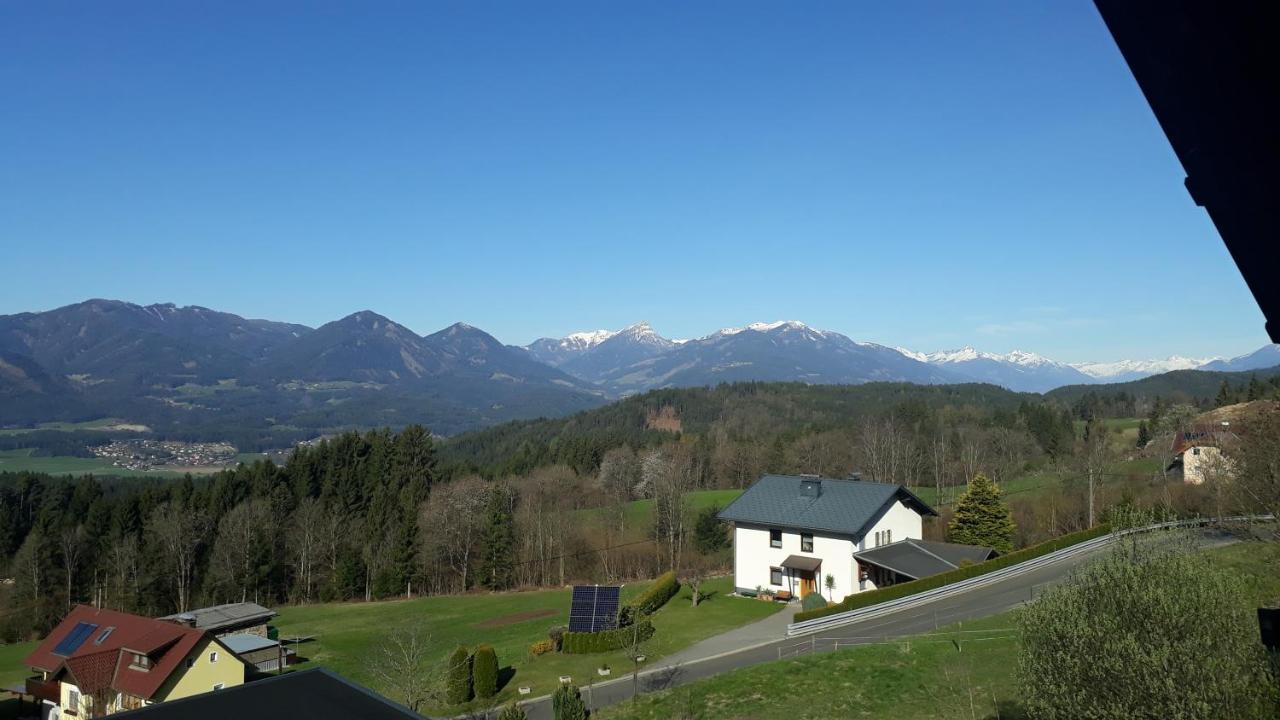 Ferienwohnungen Eggarter Fresach ภายนอก รูปภาพ